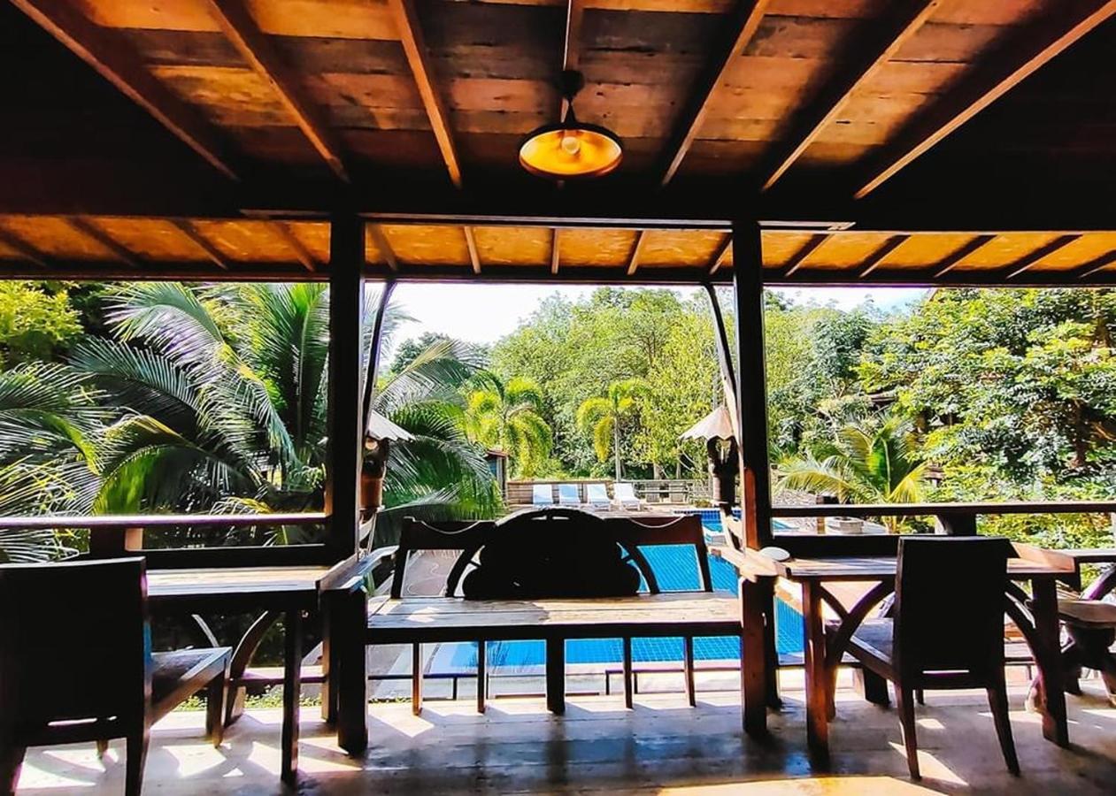 Boutique Village Hotel Ao Nang Esterno foto
