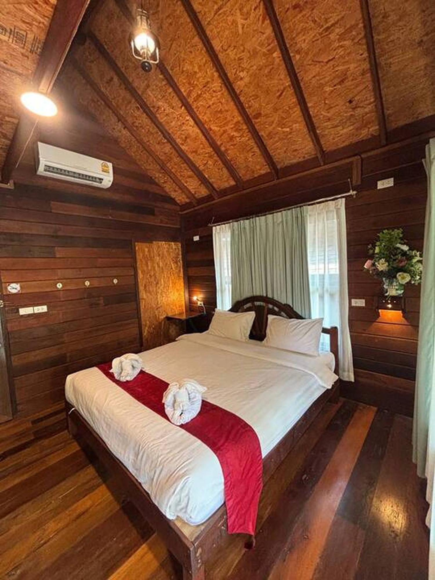 Boutique Village Hotel Ao Nang Esterno foto